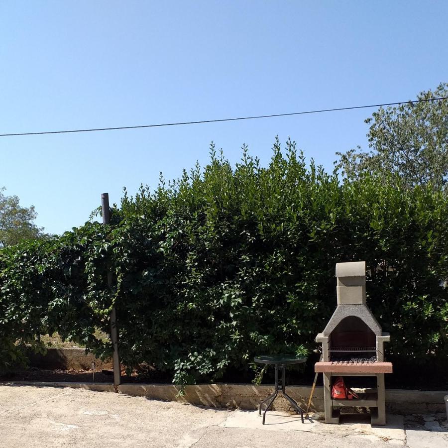 Apartments Jelicic Biograd Na Moru Bagian luar foto