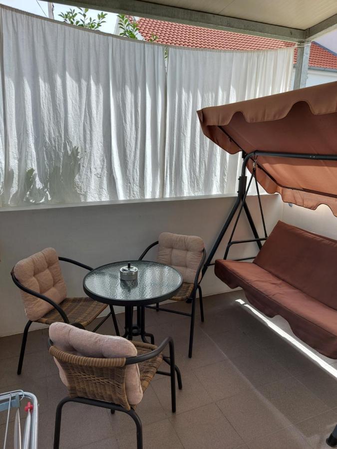 Apartments Jelicic Biograd Na Moru Bagian luar foto