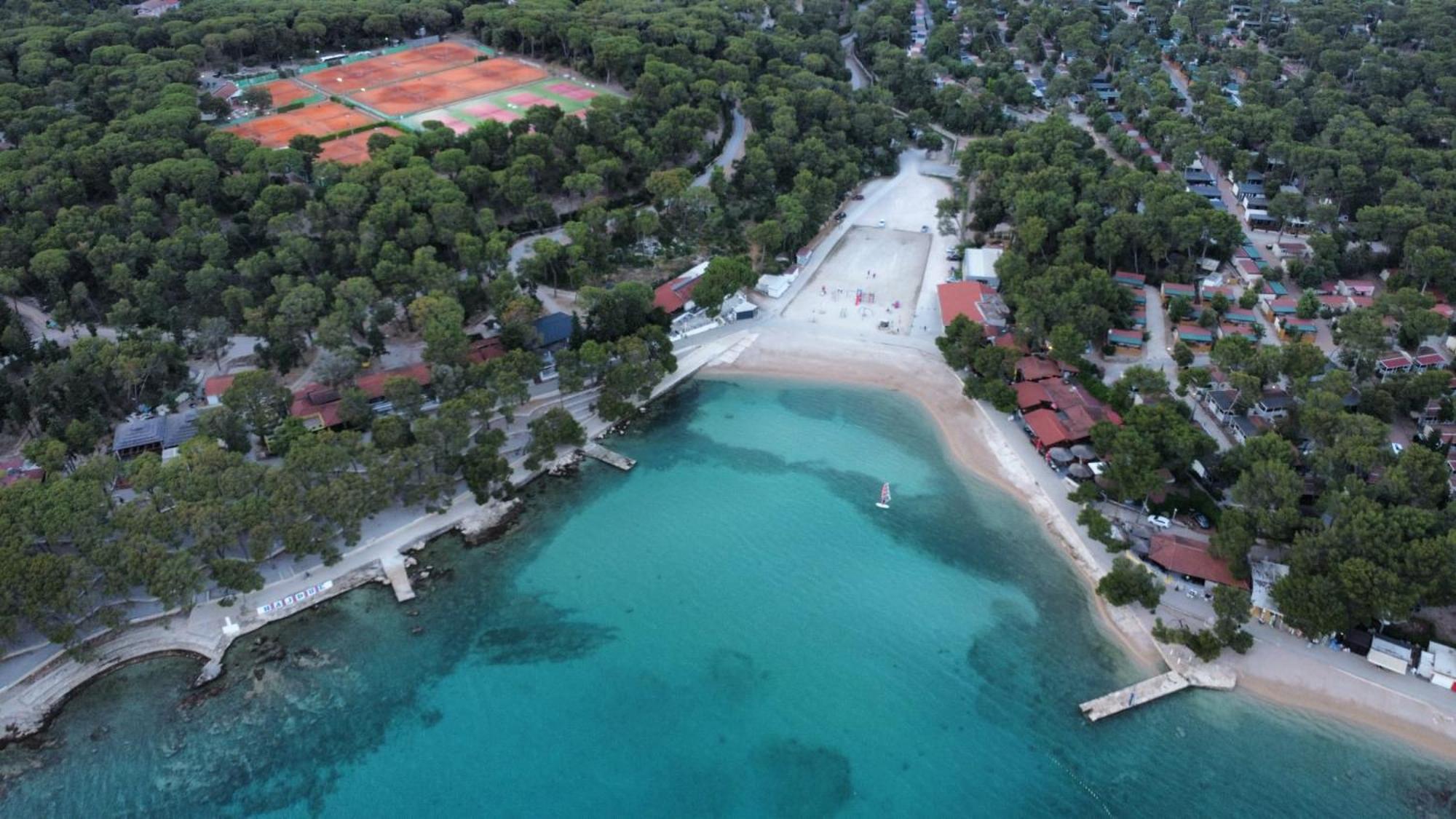 Apartments Jelicic Biograd Na Moru Bagian luar foto